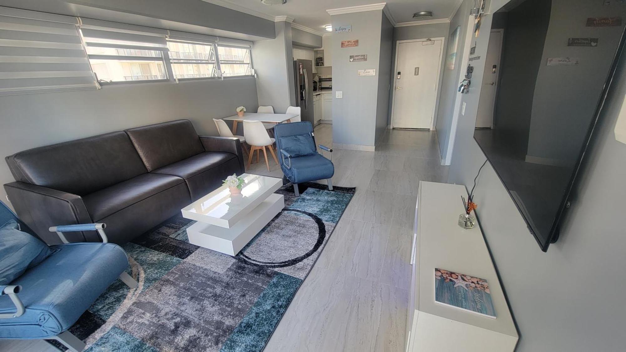 Waikiki Condo 2 Bedrooms 2 Bathrooms With 1 Free Parking Space ホノルル エクステリア 写真